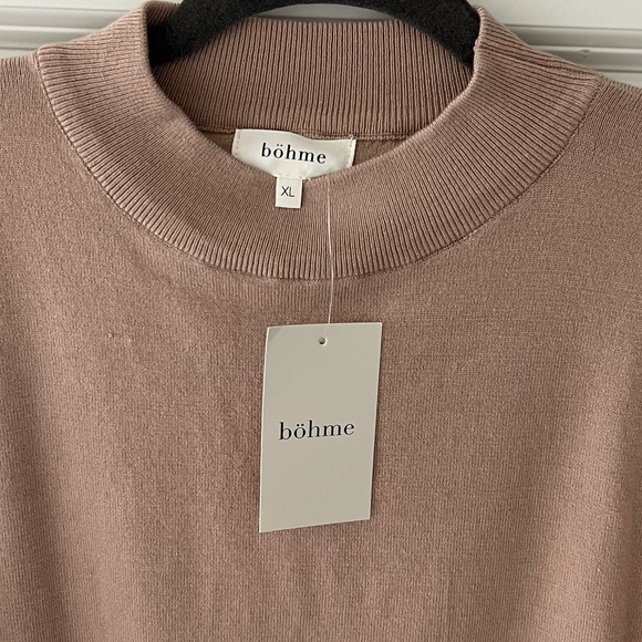 Bohme Short Sleeved Sweater - Picture 2 of 5